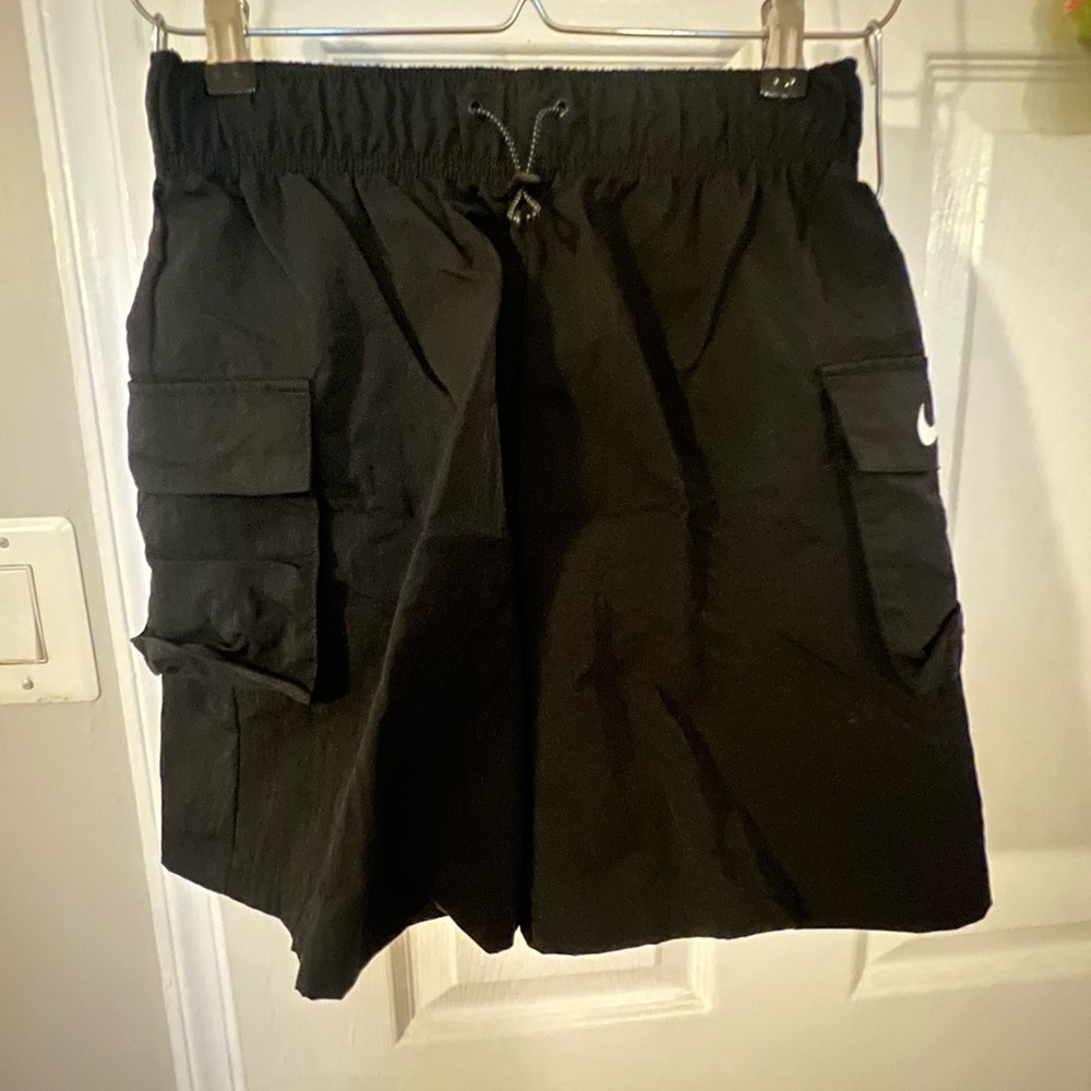 Nike Women's Black Athletic Cargo Shorts with Drawstring